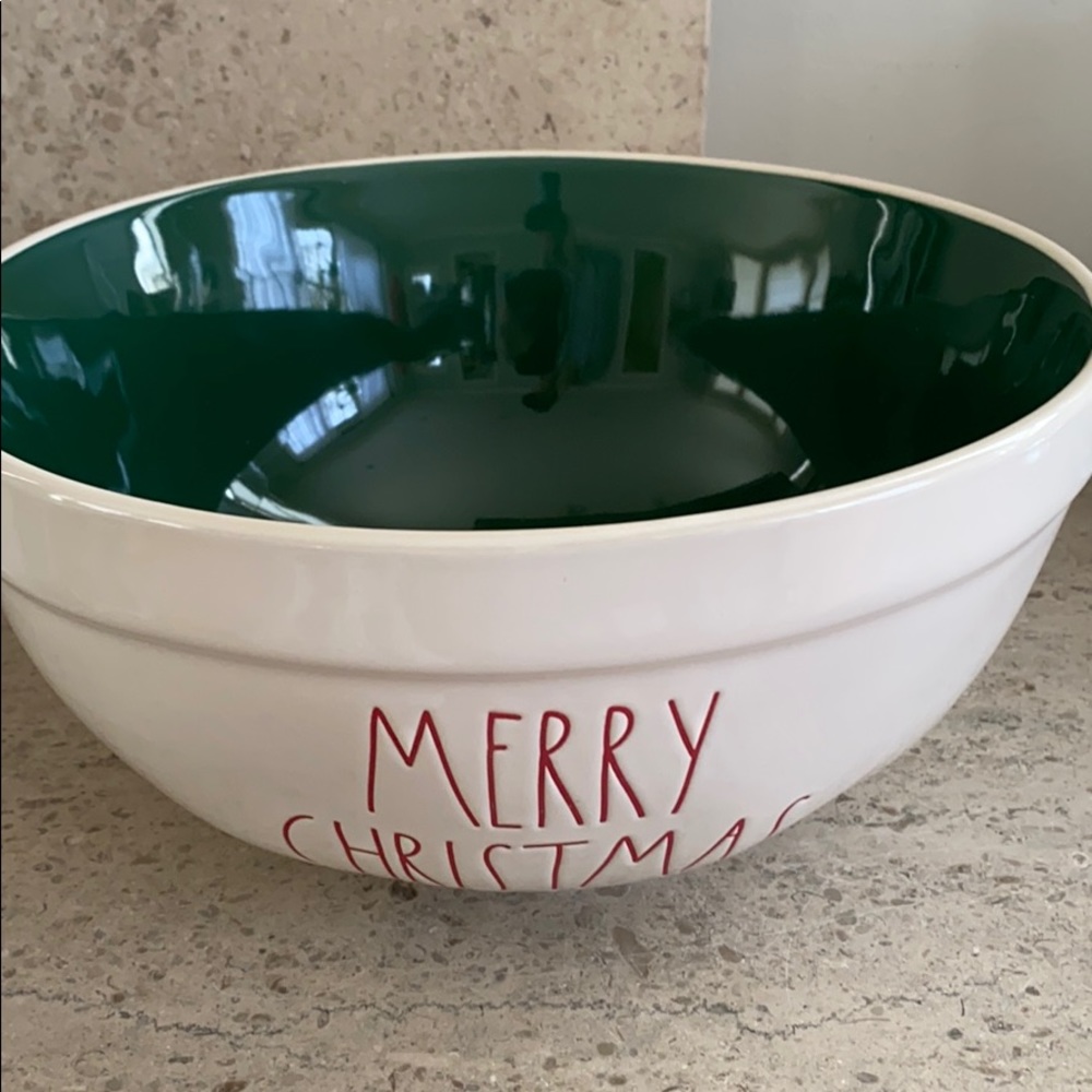 LAST ONE: Rae Dunn “Merry Christmas” ceramic bowl. - Picture 5 of 7